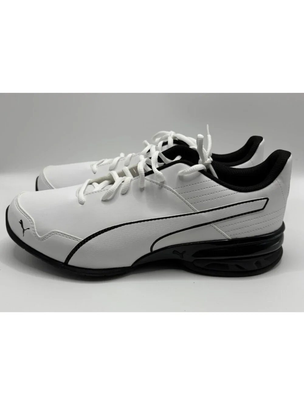 Puma Mens Super Levitate Sneakers Crosstrainers Size 10.5 NWOB 19097401